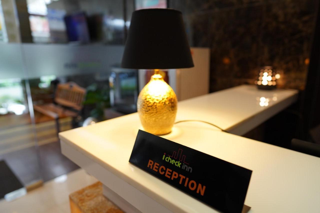 Icheck Inn Nana By Aspira Bangkok Extérieur photo
